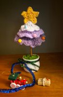Weihnachtsbaum mit Zubehör fürs Puppenhaus/Maileg
