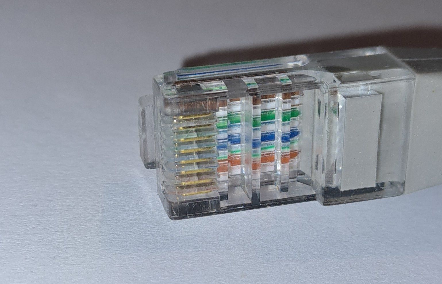 Câbles: Câble ethernet – D'occasion à Châtelaine par plume019 1
