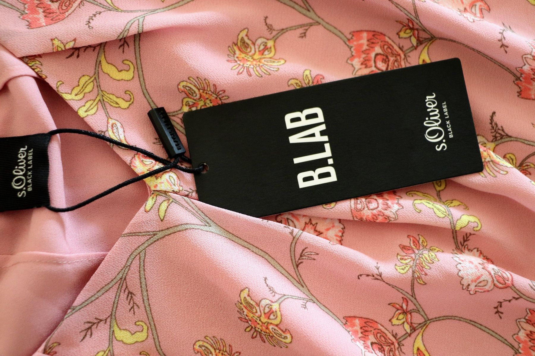 S.Oliver Camicette: Elegante Bluse von S.Oliver Black Label – Nuovo (secondo la descrizione) da Birmensdorf ZH venduto da SwissParadise 2