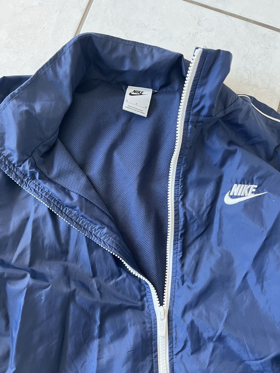 Nike Giacche: Nike-Trainingsjacke – Usato da Ebmatingen venduto da Samato 1