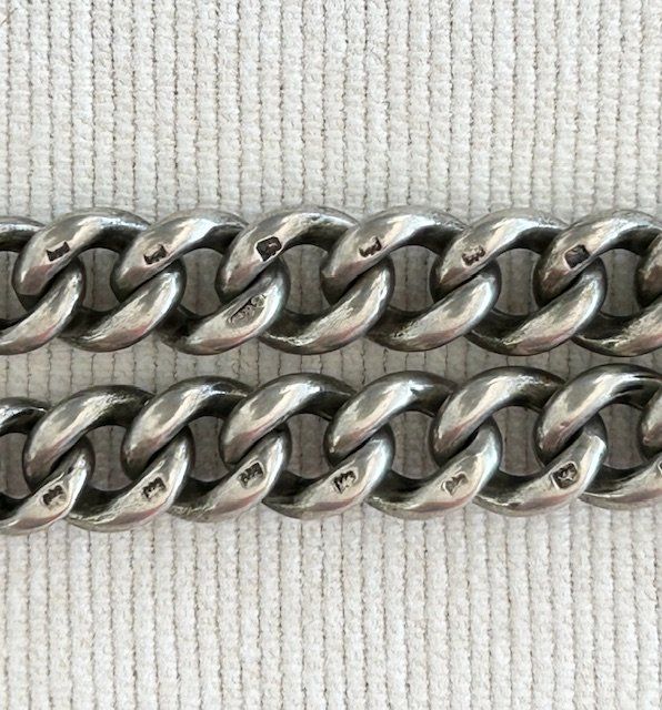 Altri accessori per orologi: 2 massive Silber-Uhrenketten mit Löwen-Punze – Usato da St. Niklausen LU venduto da Seepferd11 2