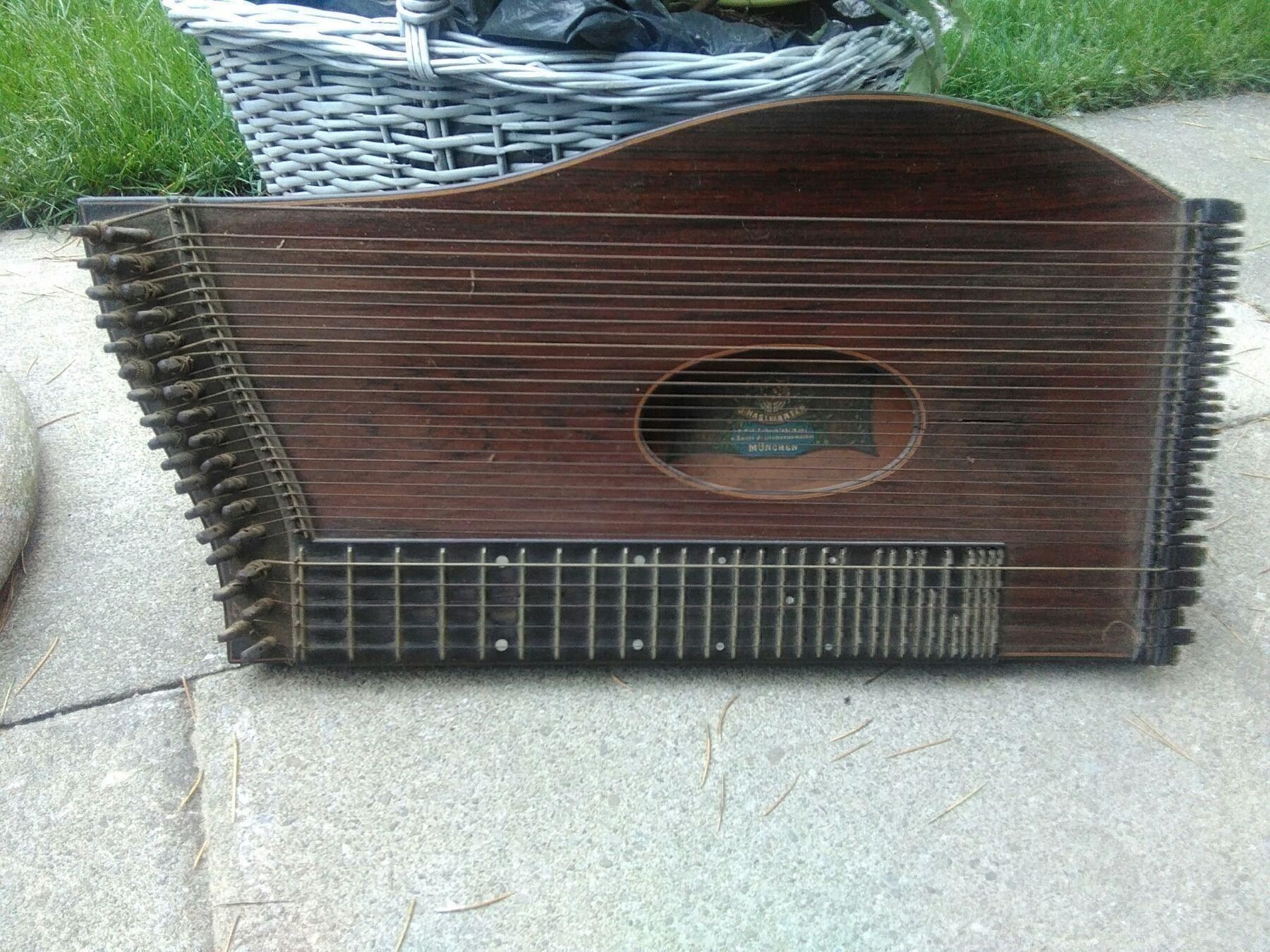 Instruments de musique: Grossi's Antike Zither von J. HASLWANTER – Défectueux à Neuenhof par elRey123 4
