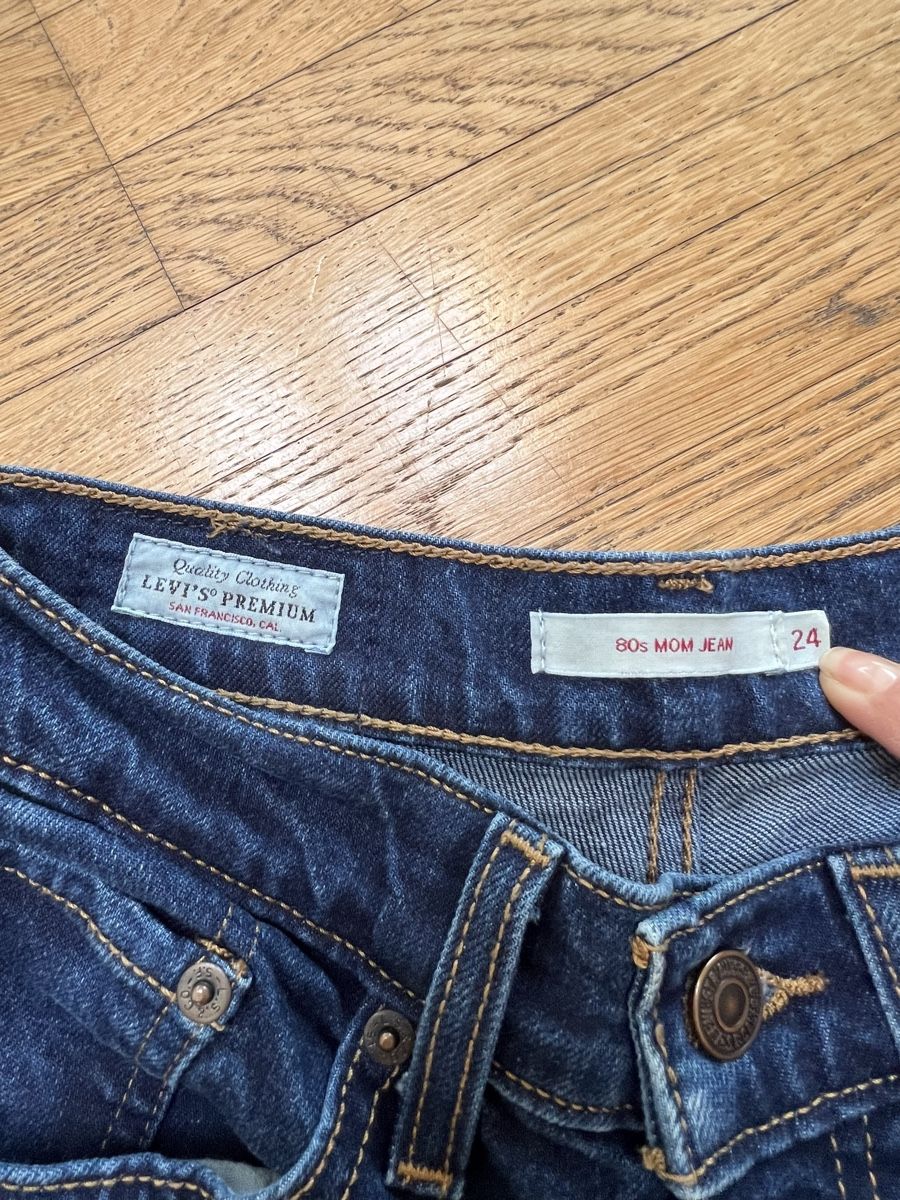 Levi's Jeans: Dunkelblaue Levis 80's Jeans Grösse 24/XS – Usato da Ostermundigen venduto da Steff18 3