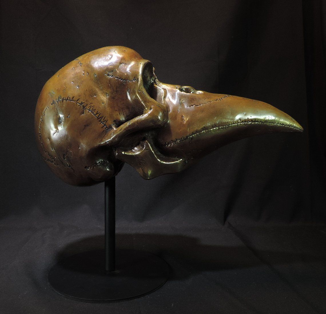 Statuette: Einzigartige Bronze, Pestdoktor, grosse Schädel Figur – Usato da Duggingen venduto da roterbambus 2