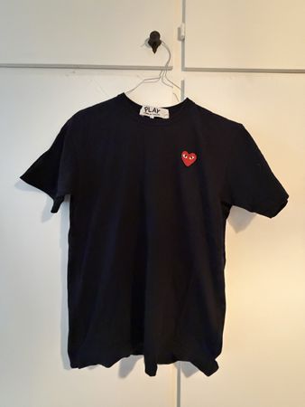 Maglietta T-Shirt PLAY Comme des Garçons nero taglia L
