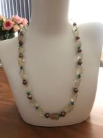 Collier aus Natursteinen