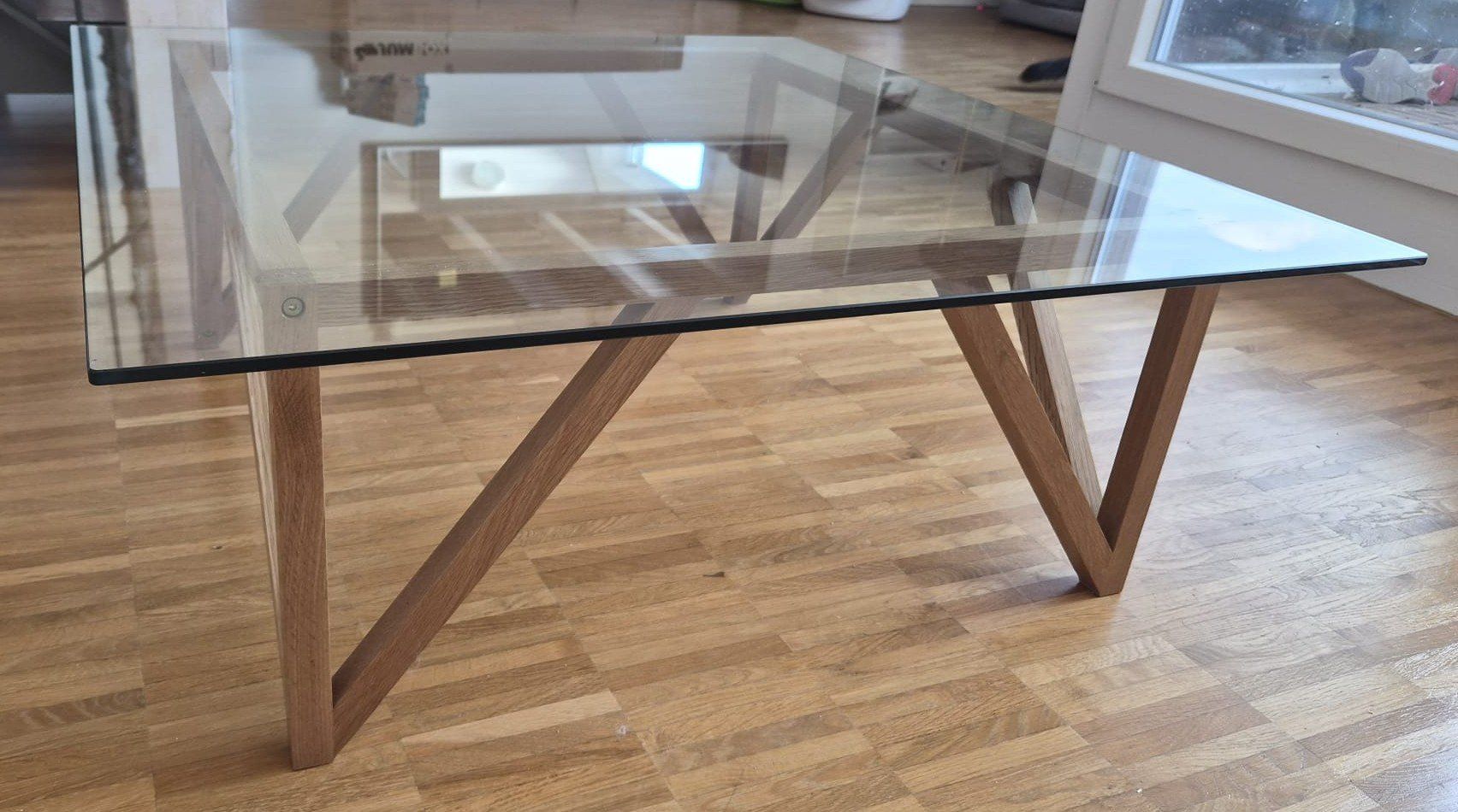 Tavoli: Couchtisch mit Glasplatte – Usato da Lupfig venduto da Robob2 2