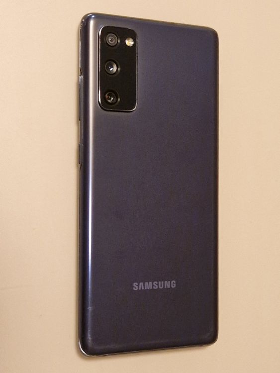 Samsung Galaxy S20 FE 5G - Blau - 128 GB (Gebraucht) in Oberbüren für ...