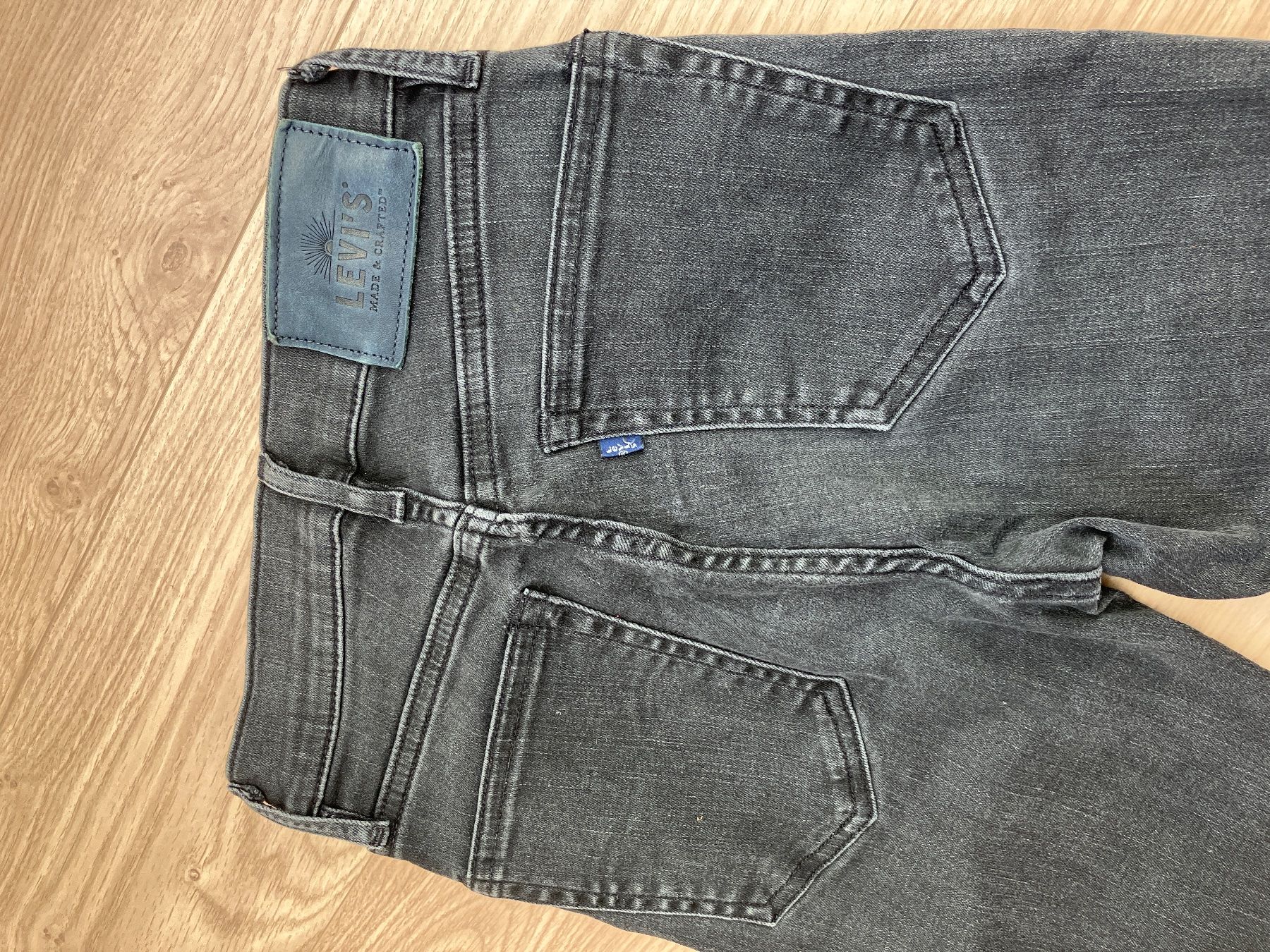 Levi's Pantaloni: Jeans Levis High Skinny 23/34 – Nuovo (secondo la descrizione) da Epalinges venduto da Tosca20 3