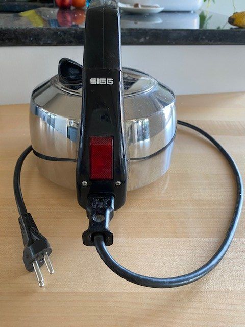 Bollitori: Elektrischer Wasserkocher vintage – Usato da Edlibach venduto da Arnoldotto 1