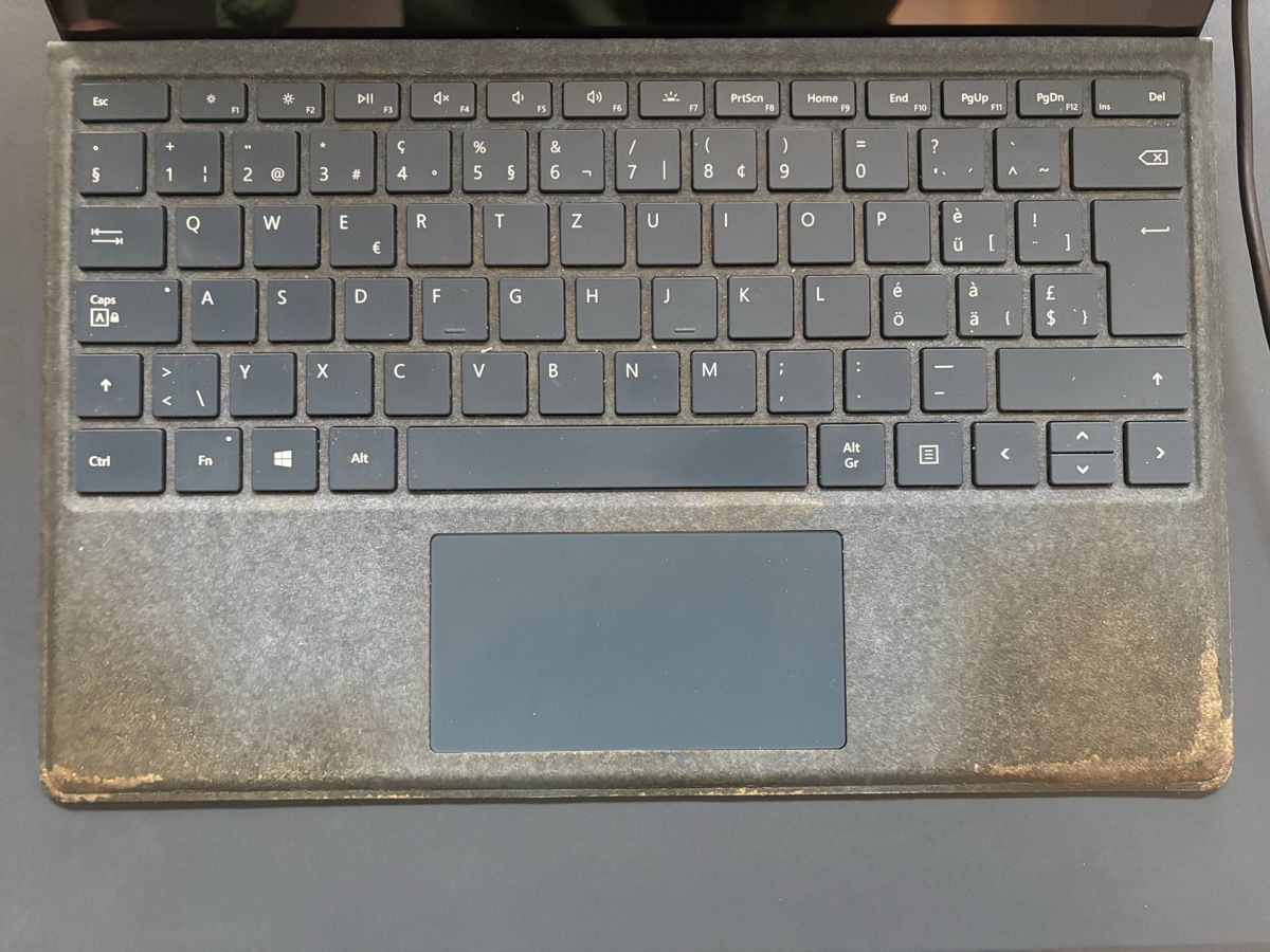 Microsoft Tablet PC: Microsoft Surface 6 Pro inkl. Stift und Tastatur – Defekt aus Zuchwil von rw_99 4