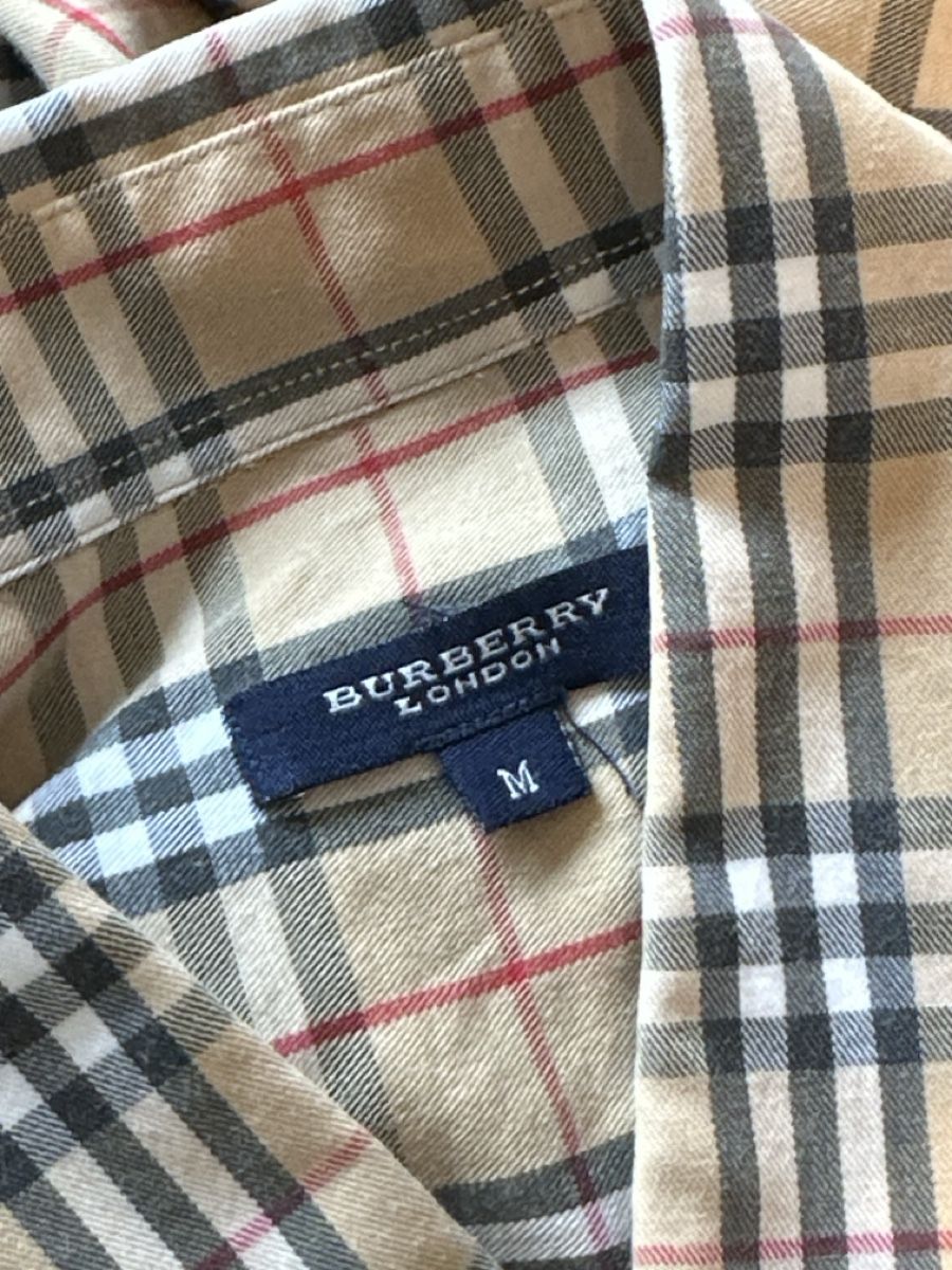 Burberry Camicie: Burberry Hemd Gr. M (48)  – Usato da Bassersdorf venduto da Ayumiyamaguchi 2