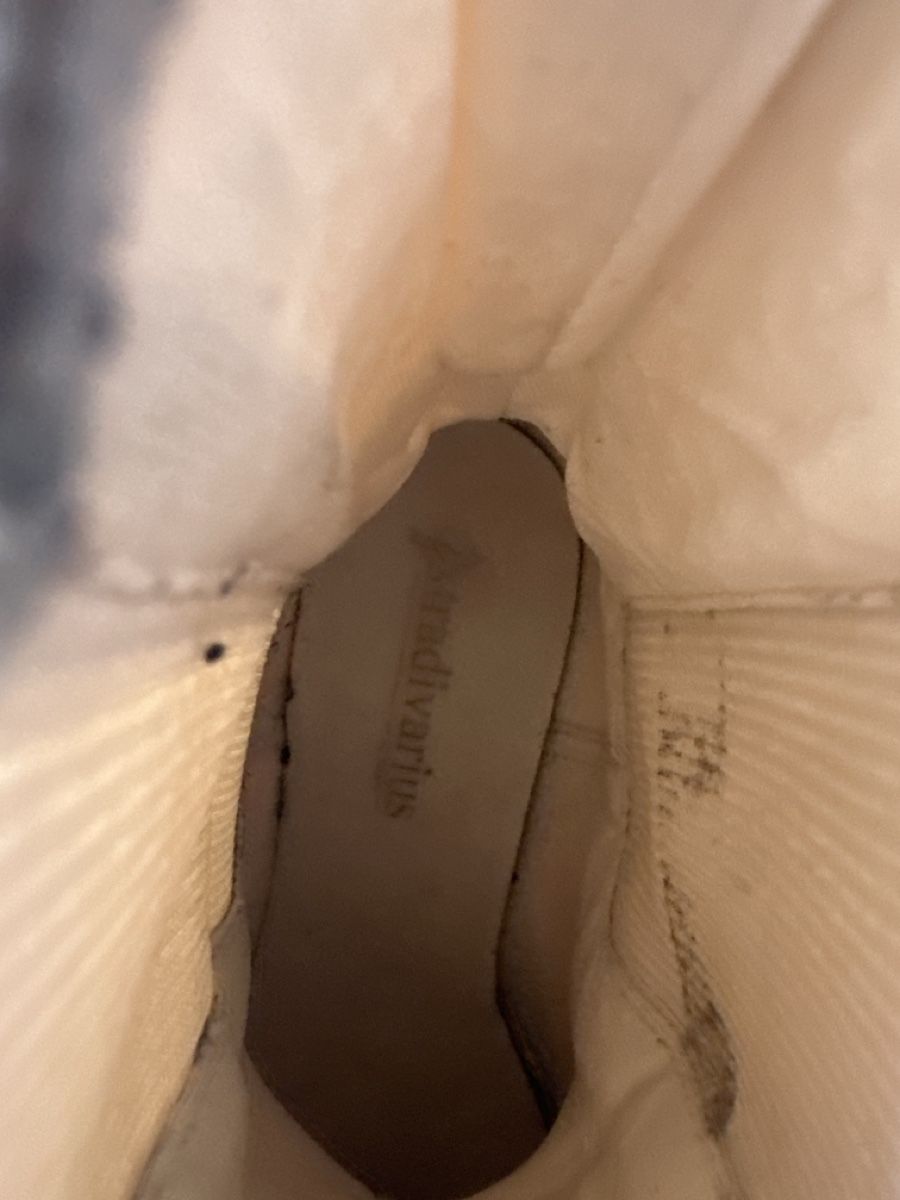 Stradivarius Scarpe da donna: Stradivarius Boots, Beige, Gr. 41 Trend! – Usato da Gersau venduto da Second-Hand-Shop 3