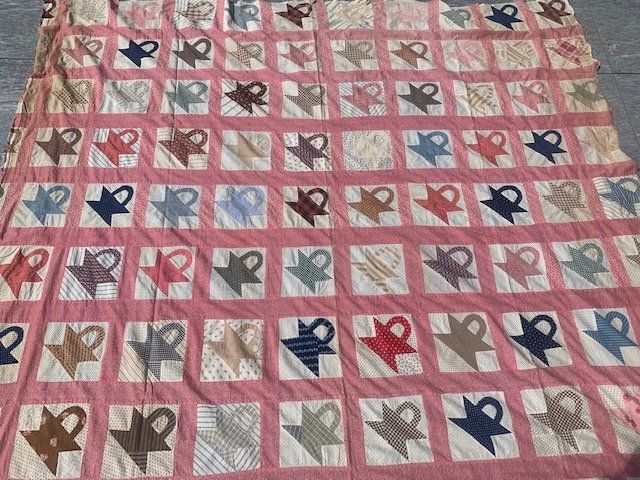 Tessuti: Antique Basket quilt top – Usato da Rudolfstetten venduto da Bungur
