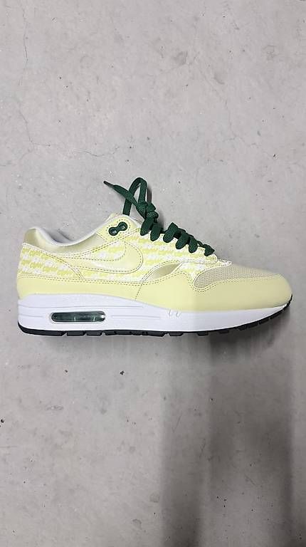 Chaussures hommes: Air Max one lemonade (2020) – D'occasion à Pratval par cla_85jr