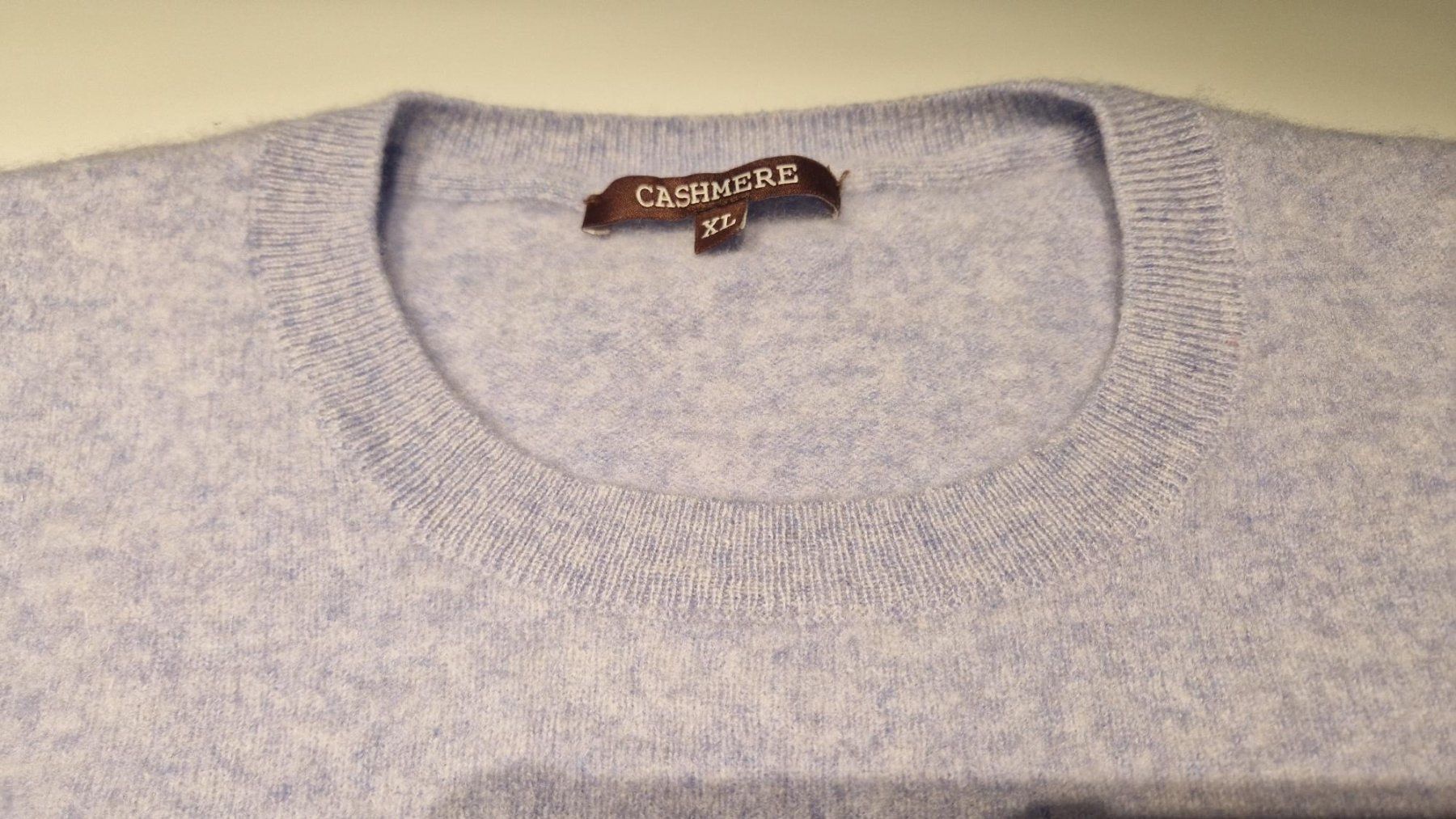Maglioni & Felpe: Pullover, aus 100% Kaschmir – Usato da Obergösgen venduto da js9_h6hp 2