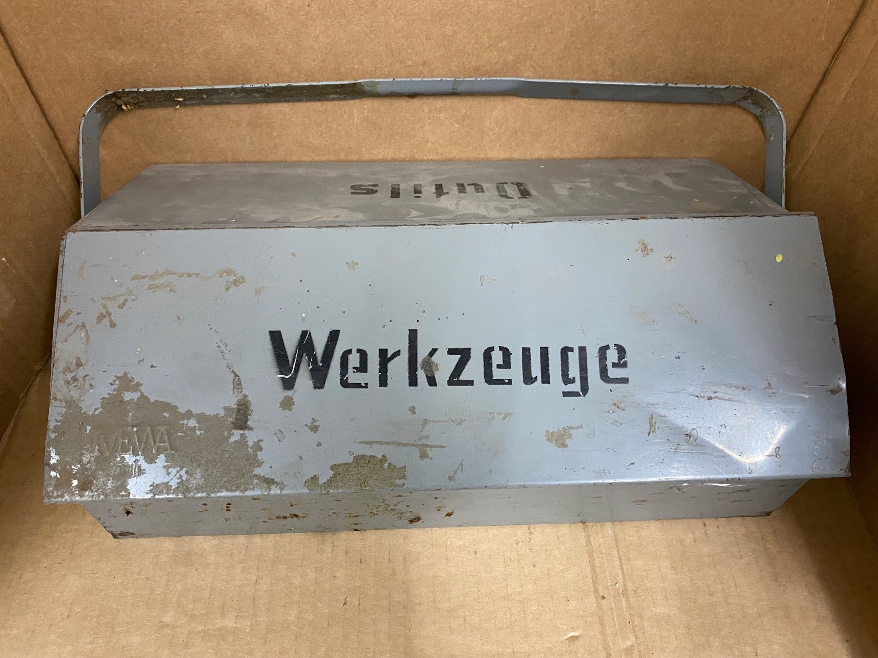 Transportkisten: Werkzeugkiste Metall – Gebraucht aus Eschlikon TG von ArtRec