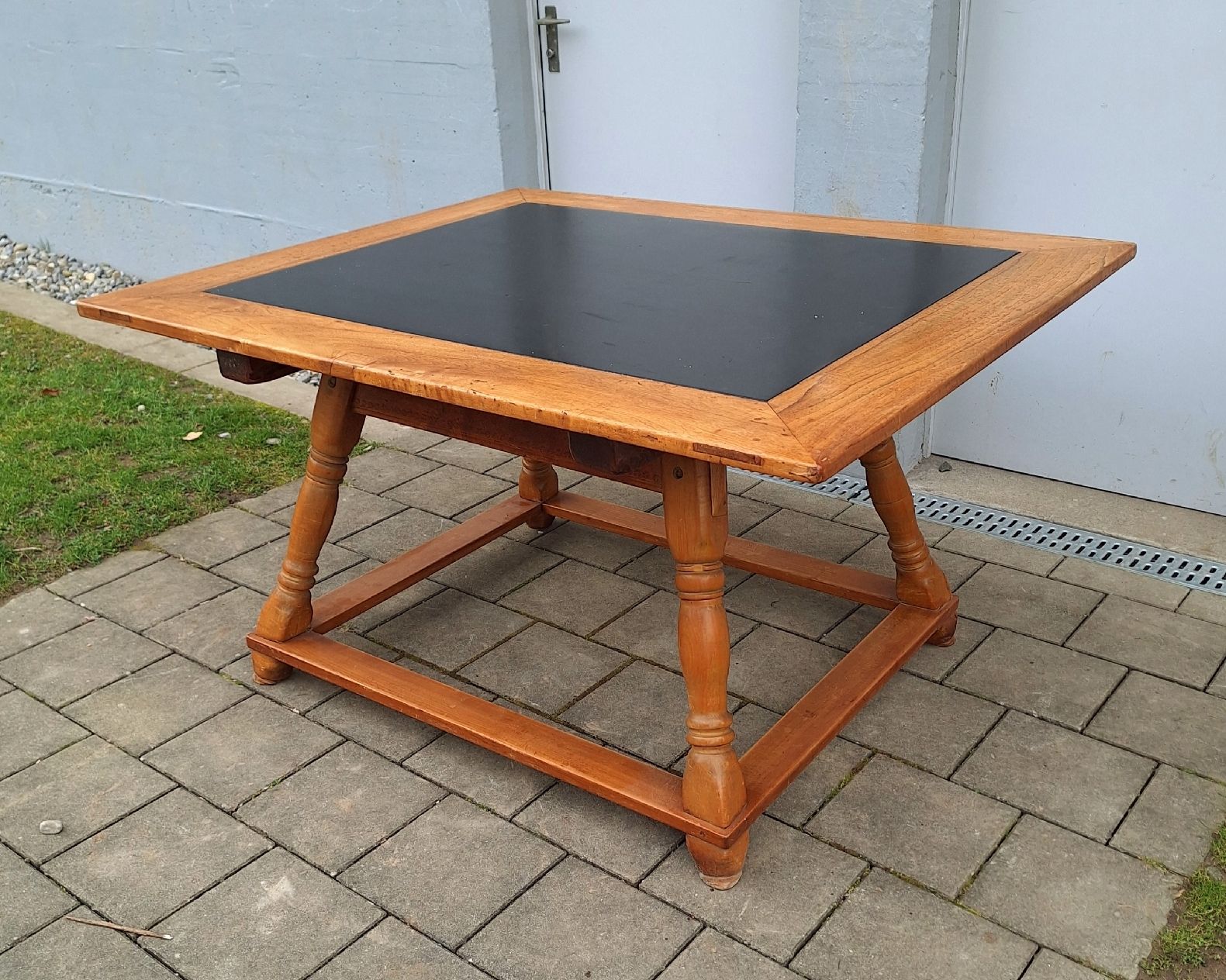 Tische: Antike Biedermeier Schiefertisch Barocker Stil  Nussbaum 19J – Gebraucht aus Fahrweid von SMILE.5 8
