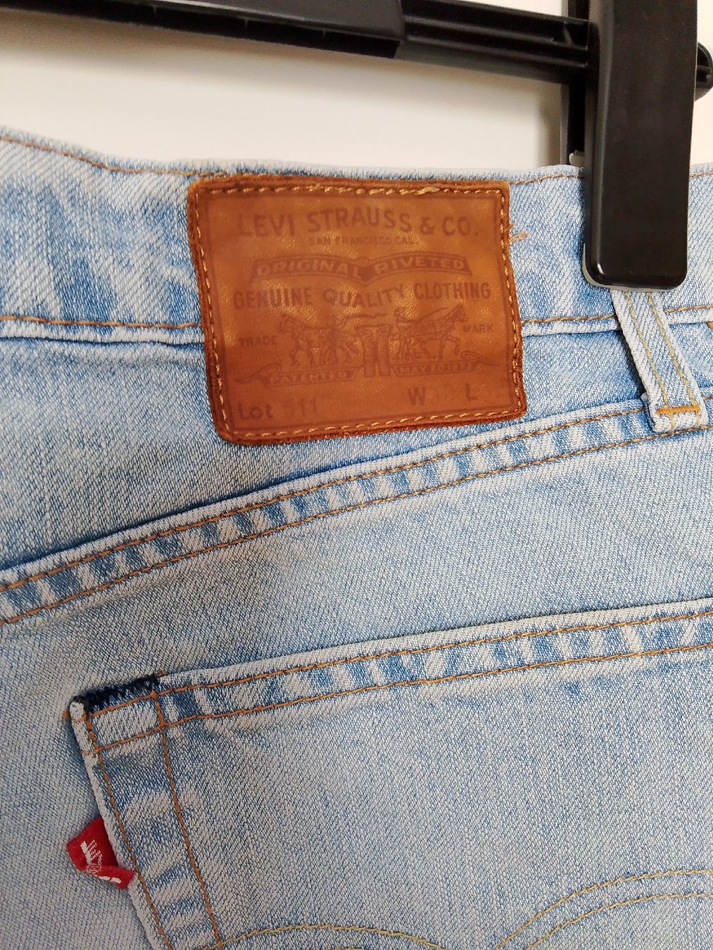 Jeans: Levis Jeans – D'occasion à Sirnach par Marketeria 2
