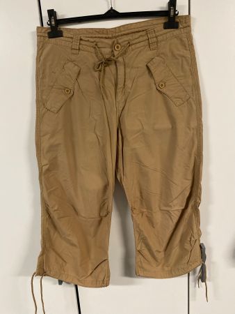 7/8 Cargohose in Gr. 38 Neu (Bundweite ca. 43cm)