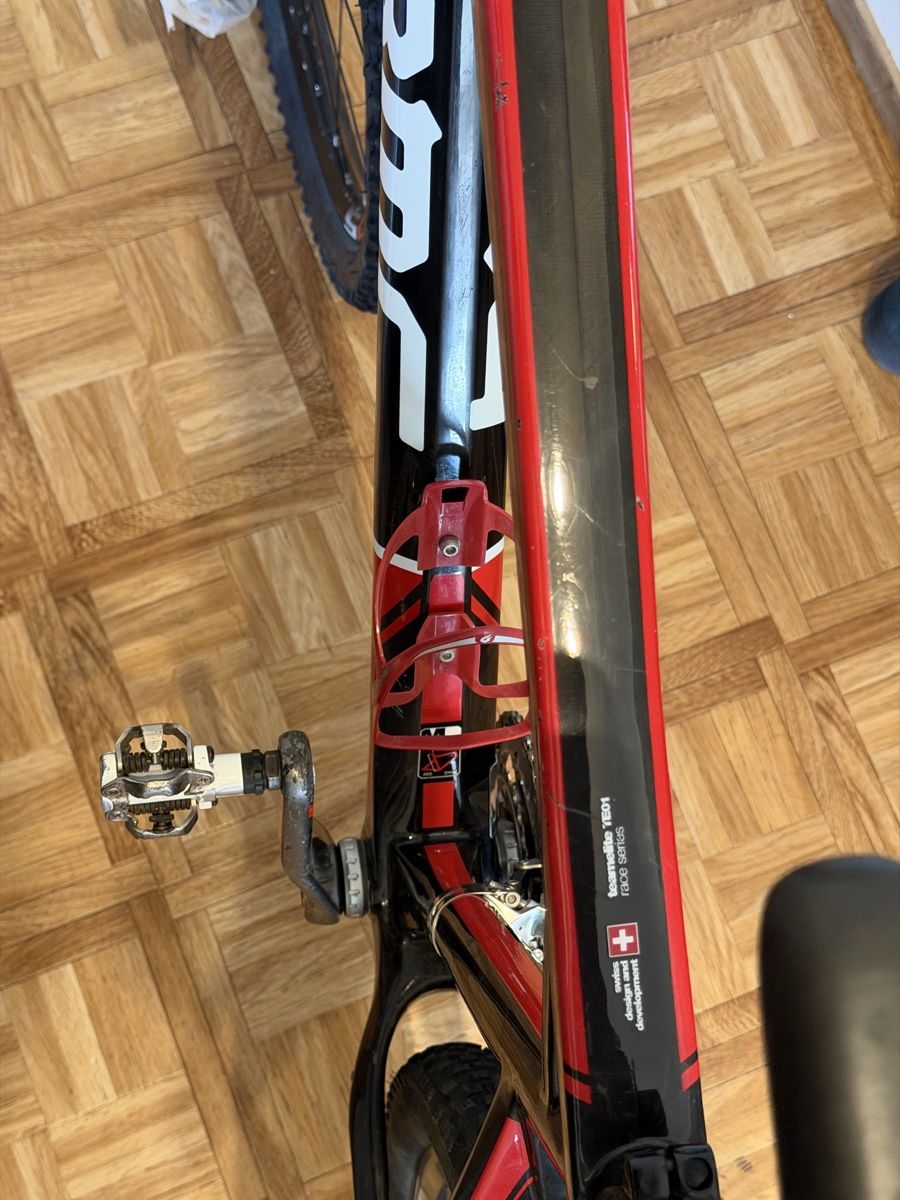 BMC Velos: BMC TeamElite 01 Carbon – Defekt aus Payerne von felipemaia 6