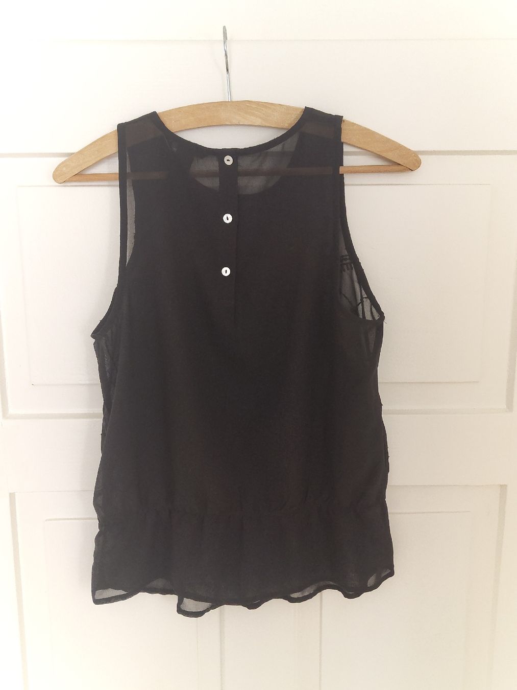 H&M Camicette: Besticktes schwarzes H&M Top, Grösse 36 – Usato da Wettingen venduto da flo_lh7r 2