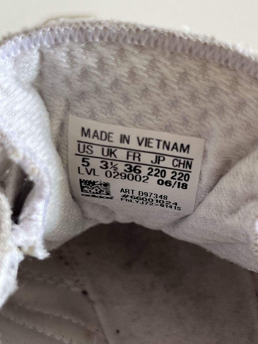 Adidas Damenschuhe: Adidas Sneaker Iniki Grösse 36 – Gebraucht aus Frauenfeld von heyLani 3