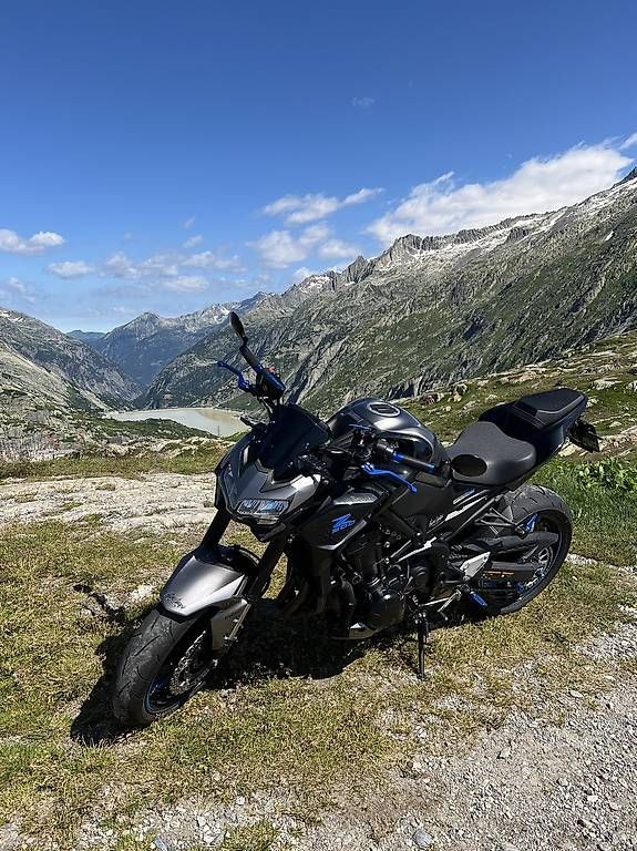 Kawasaki Strada: Kawasaki Z900 – Usato da Lauerz venduto da Driver9901 4