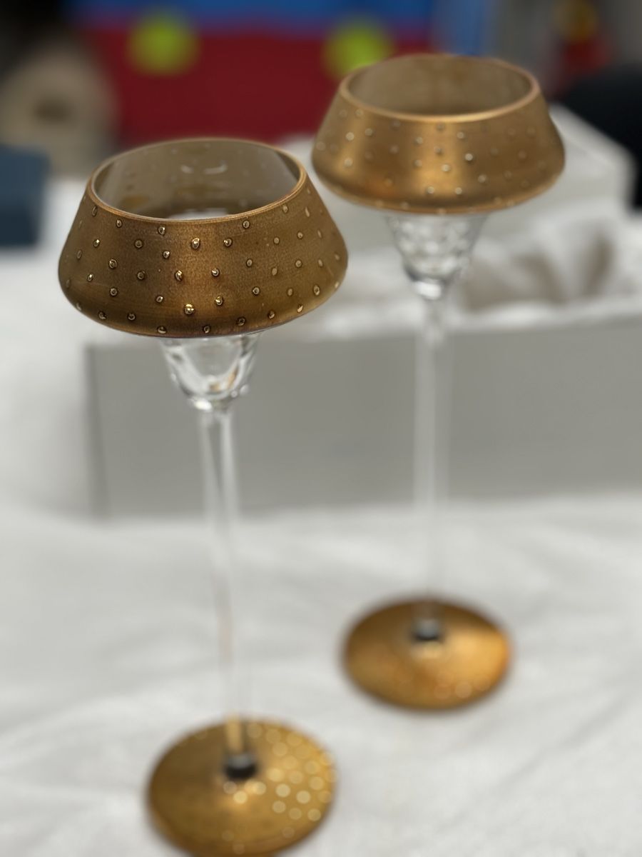 Portacandele: Goldene Kerzenstaender, 6 Stück – Nuovo (secondo la descrizione) da Glattbrugg venduto da Toya77 1