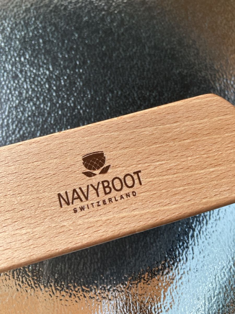 Altro in  Abbigliamento & Accessori: Navyboot Schuhbürste Wildleder, neu! – Nuovo e nell'imballaggio originale da Zürich venduto da einefreude 1