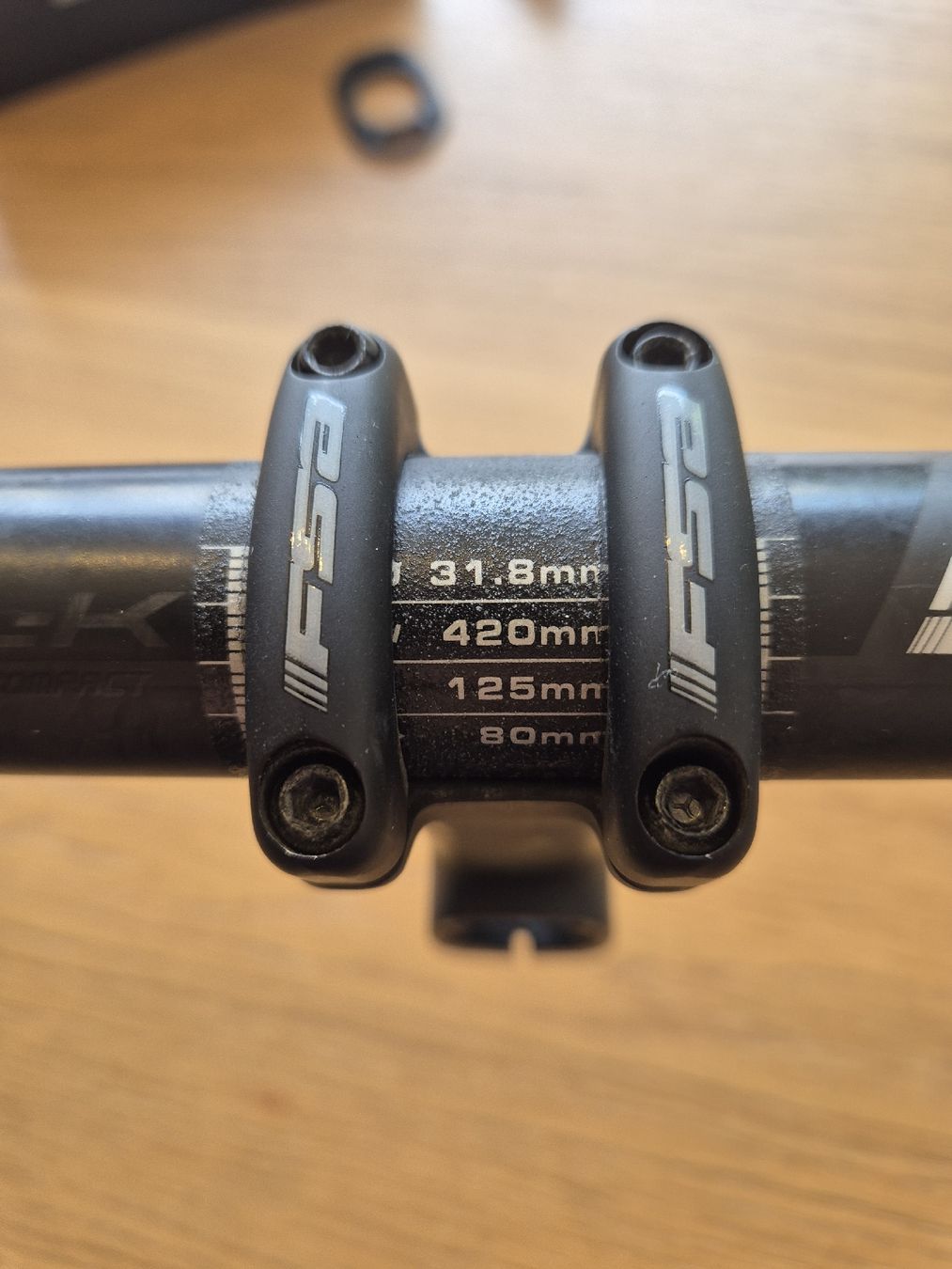 Ersatzteile: Integrated Carbon Hadlebar & Stem FSA – Gebraucht aus Basel von cri_wyy5 1
