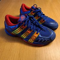 Adidas Stabil 5 “Iridescent / Chrome“ Gr. 42 2/3 neuwertig