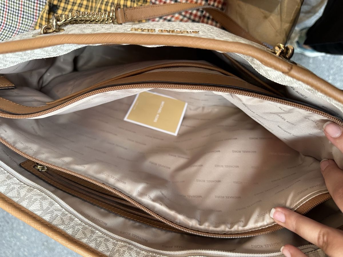 Michael Kors Borse da donna: Sac Michael Kors en super état ! – Usato da Villars-sur-Glâne venduto da mer_wgr8 4