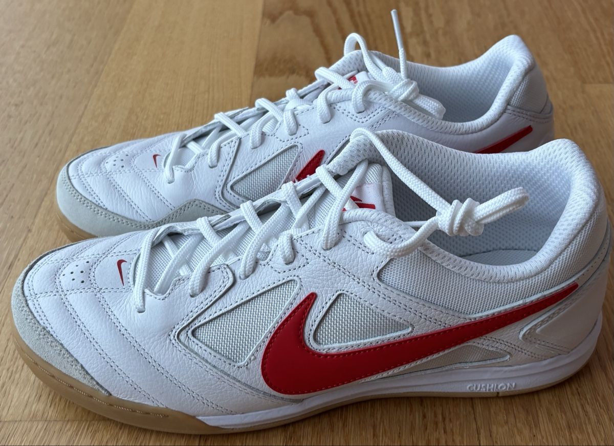 Nike Scarpe da uomo: Nike Gato Indoor Shoes - 45 – Nuovo (secondo la descrizione) da Zürich venduto da Gotta-Sell-It-All 1