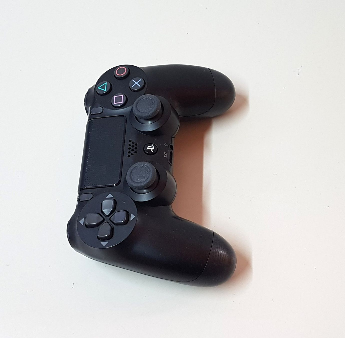 Sony Controller: 😎 Original Sony Dualshock 4 Wireless Controller PS4 – Usato da Schüpfheim venduto da Games_Spielkonsolen