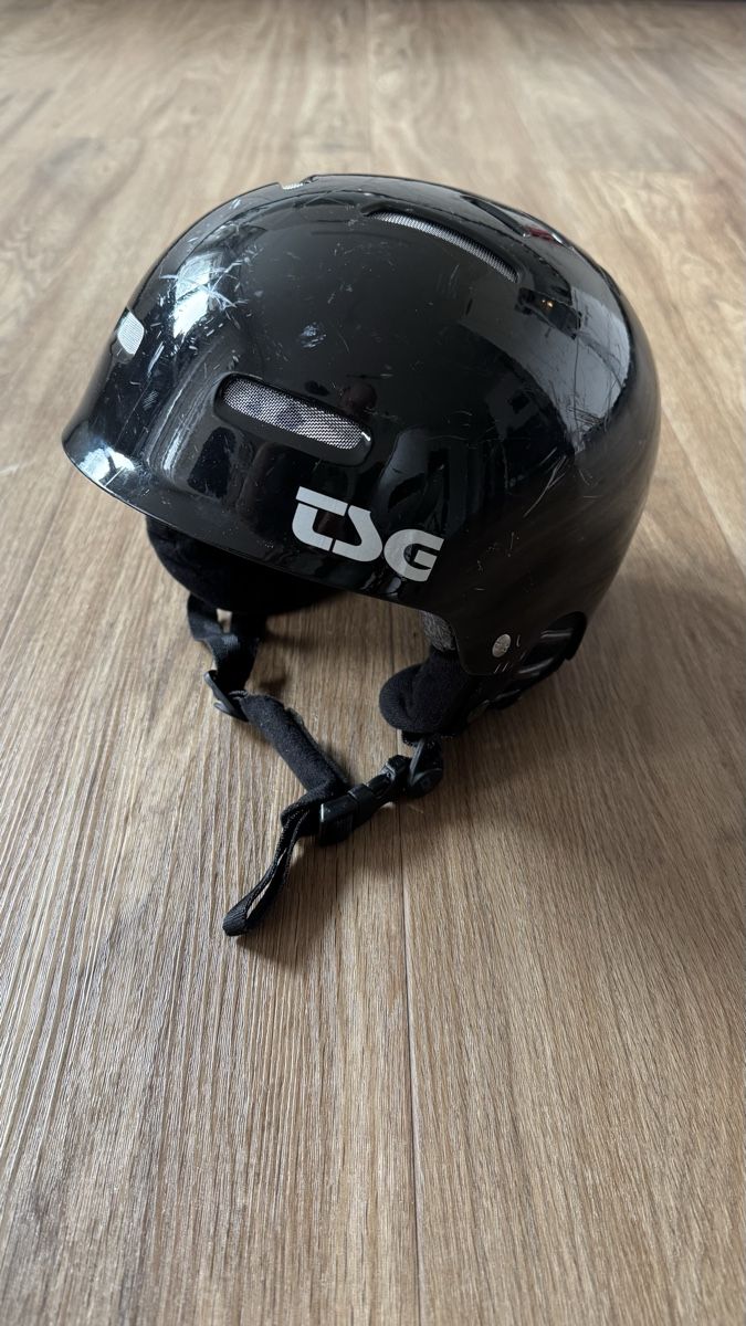 Caschi: TSG Skihelm Force, Grösse S (54cm) – Usato da Thun venduto da floriangurtner