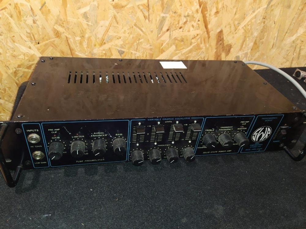 SWR Studio 220 Bass Amp Head Made in USA | Kaufen auf Ricardo