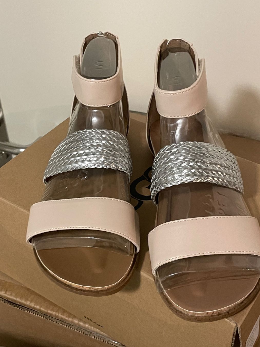 Ugg Scarpe per ragazze: Ugg sandals 35 NEU – Nuovo e nell'imballaggio originale da kloten venduto da Teomondoscrofolo
