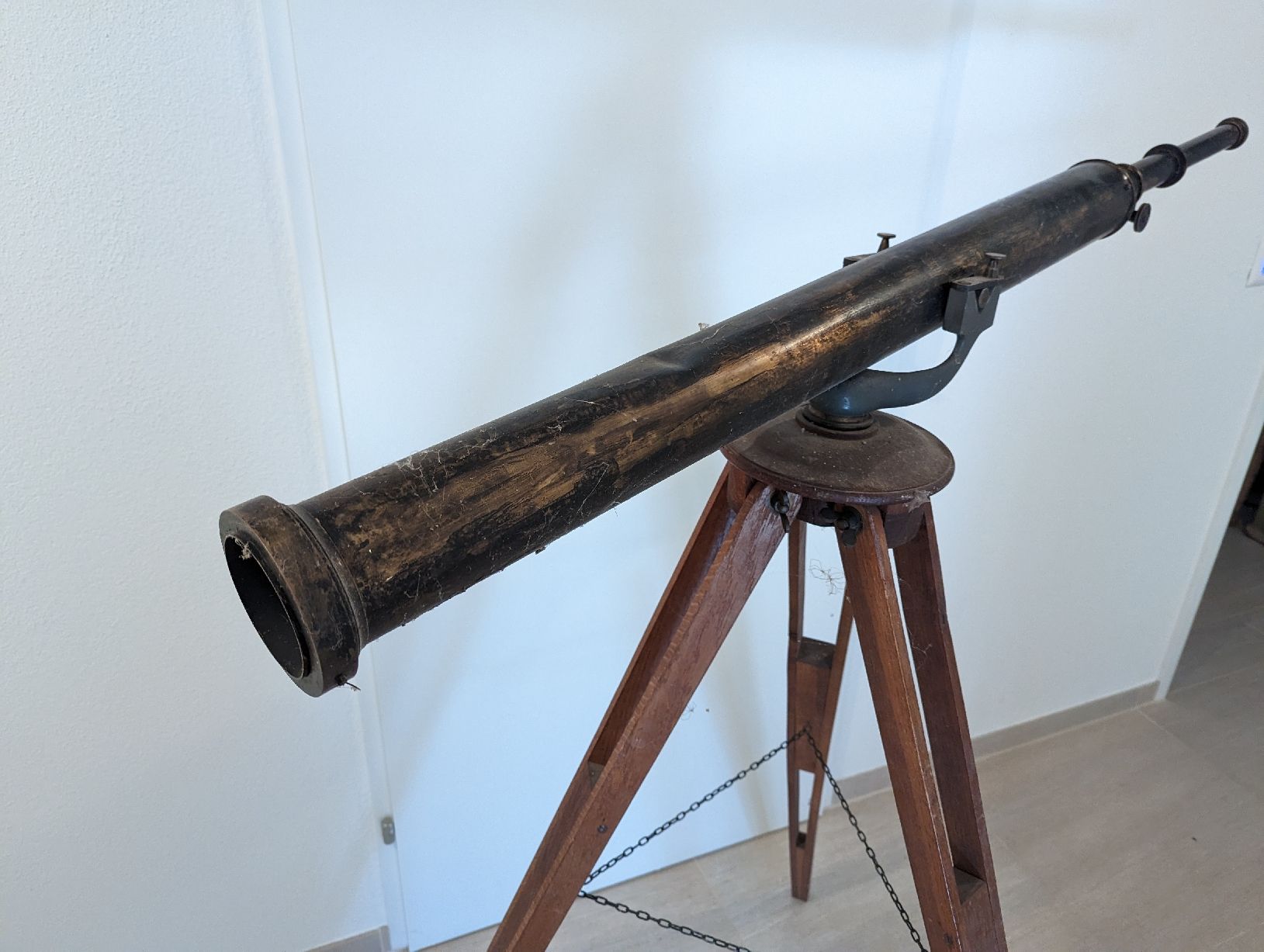 Telescopi: antikes Teleskop – Difettoso da Meilen venduto da Heritage8 1