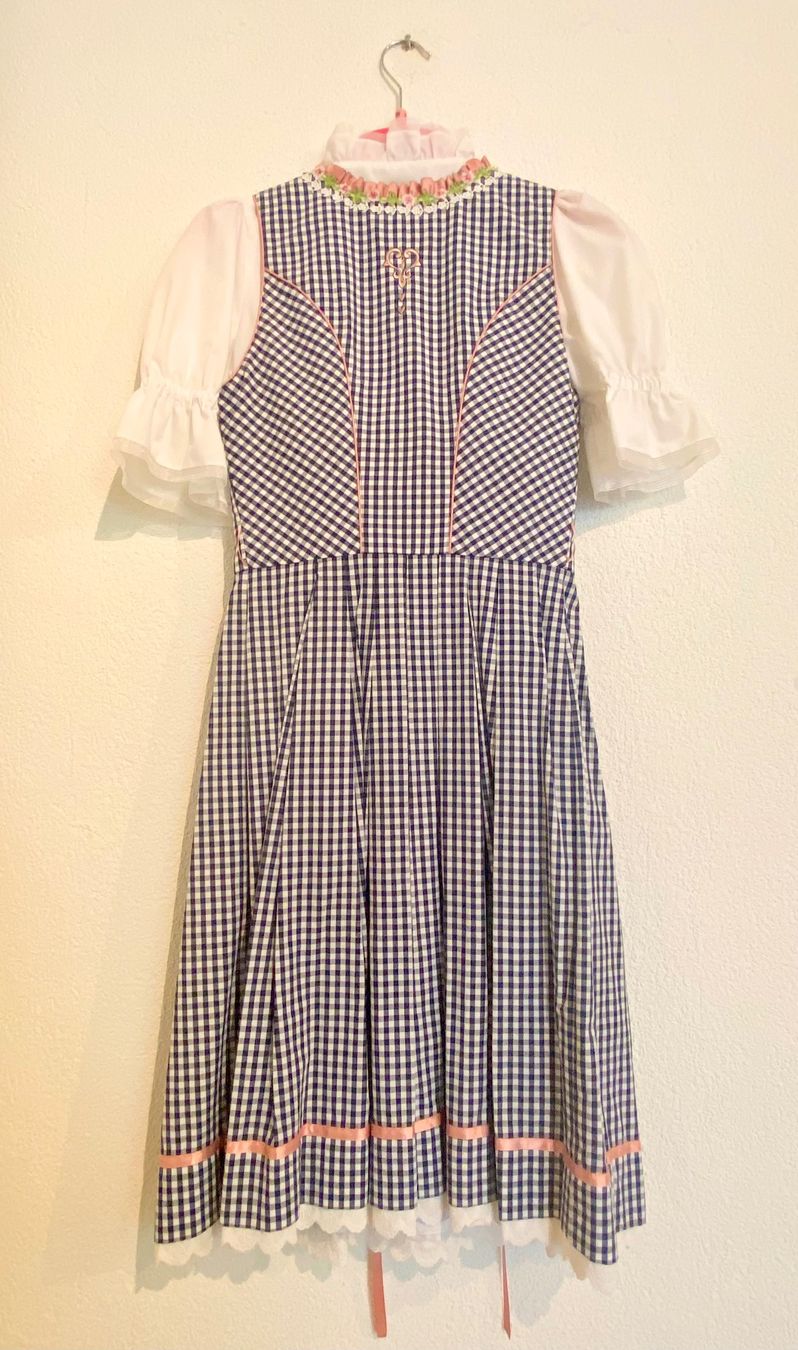 Krüger Kleider: Krueger Dirndl – Gebraucht aus Zürich von bes_6mnv 1