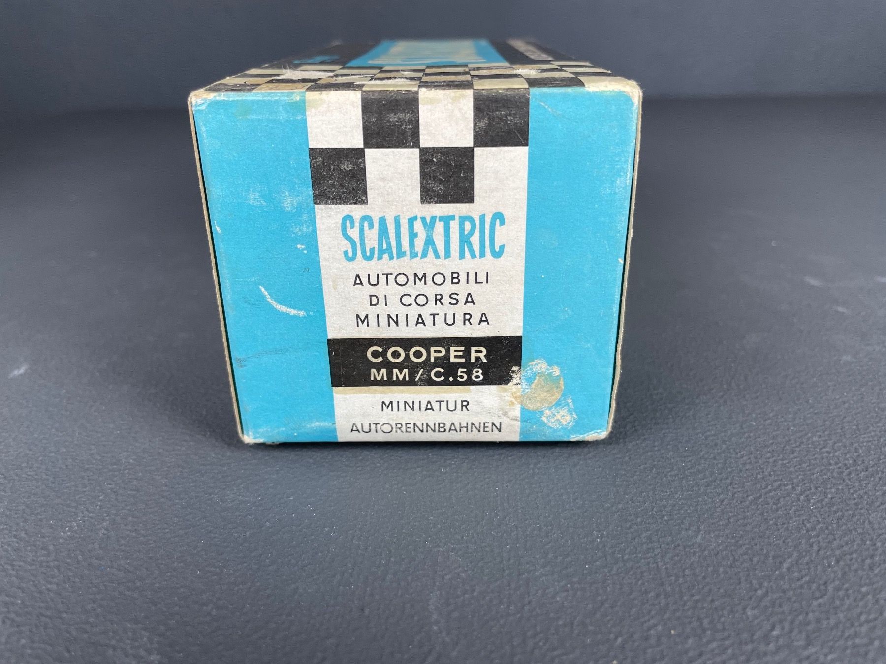 Piste: Scalextric French C58 Cooper Red #8 – Nuovo (secondo la descrizione) da Genthod venduto da lightyear63 9