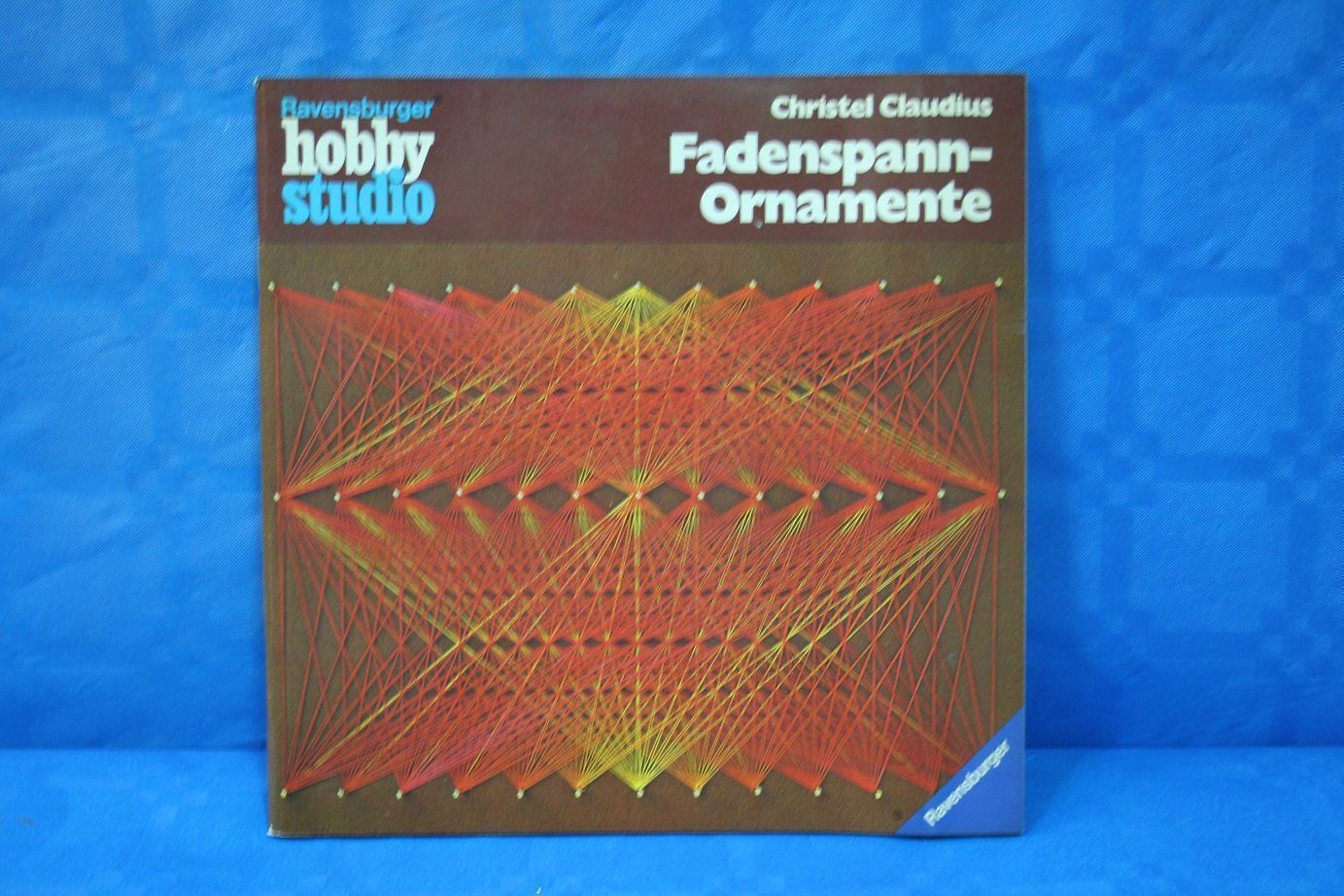 Libri: Fadenspann-Ornamente – Usato da Wettingen venduto da zibi137