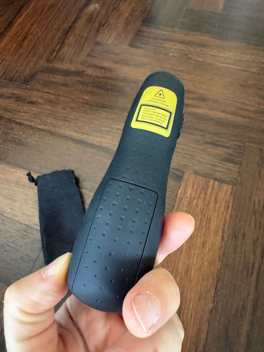Logitech Telecomandi: Logitech Presenter mit Tasche guter Zustand – Usato da Nidau venduto da kingmigae 1