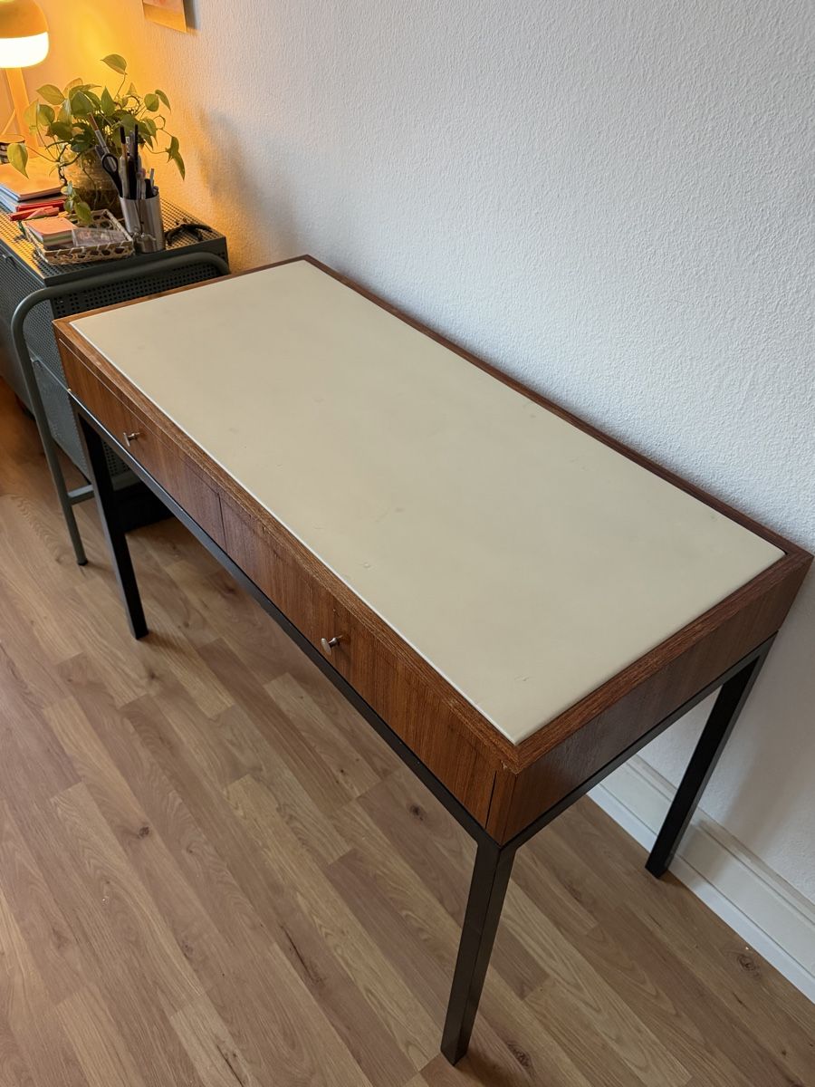 Schreibtische: Design Schreibtisch – Gebraucht aus Zürich von far_s6wj 3