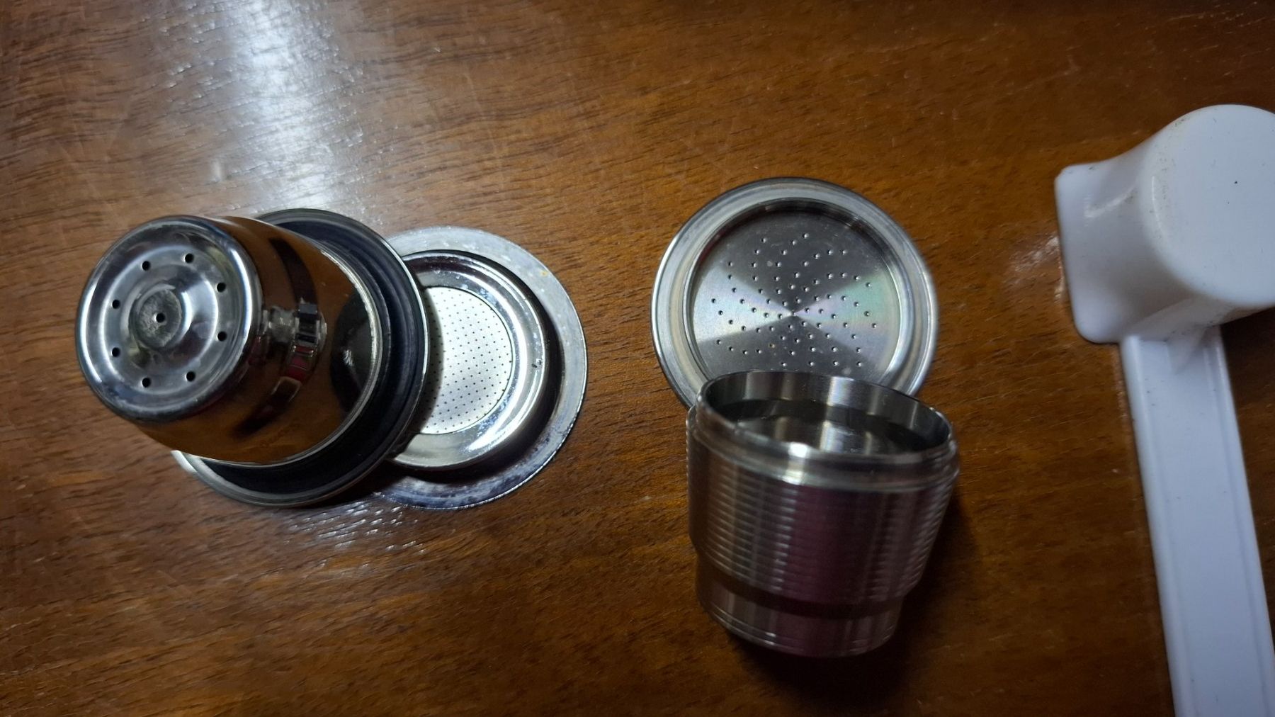 Elettrodomestici da cucina: Simplecoffee - Nespresso wiederverwendbare Kapseln – Usato da Murten venduto da Cheri23 1