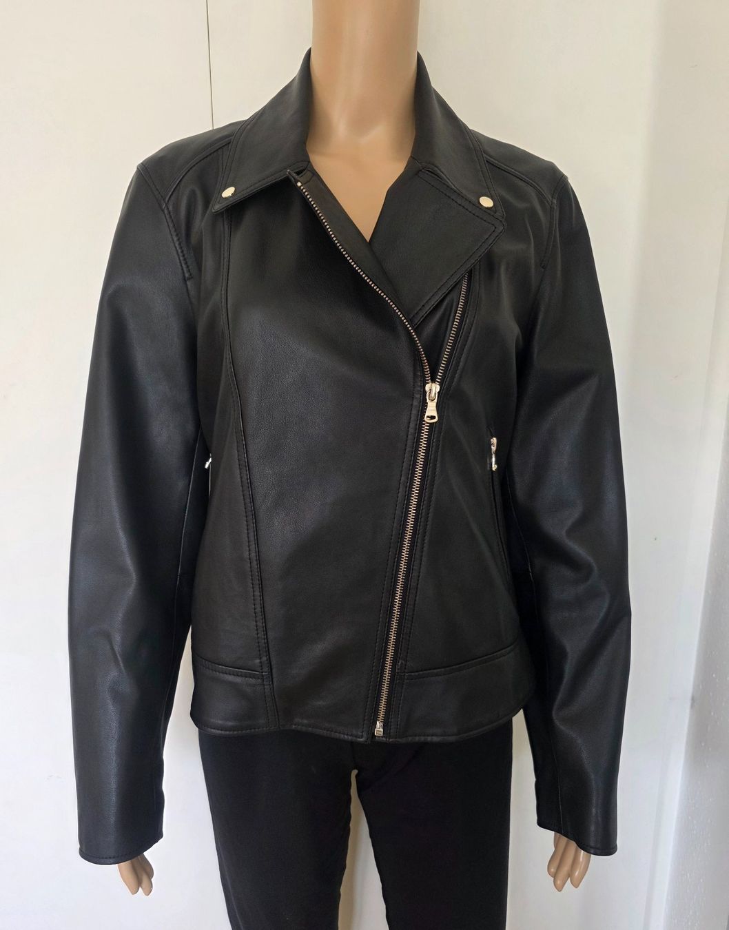Massimo Dutti Jacken: Massimo Dutti BikerLederjacke, Grösse L, Neu – Neu (gemäss Beschreibung) aus Biberist von charobaum