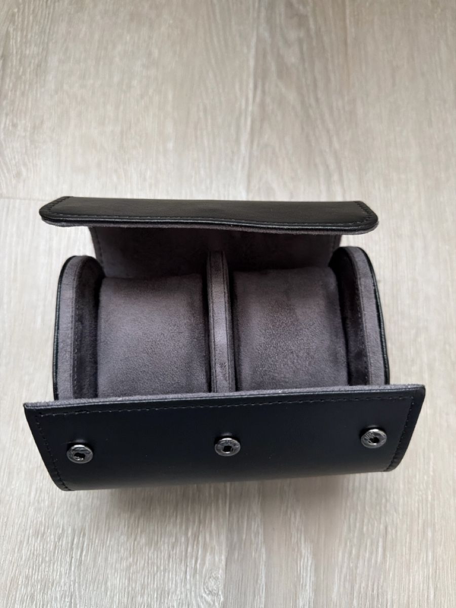 Uhrenboxen: Uhrenetui für 2 Uhren – Neu und originalverpackt aus Schaffhausen von tim_v6d5 3