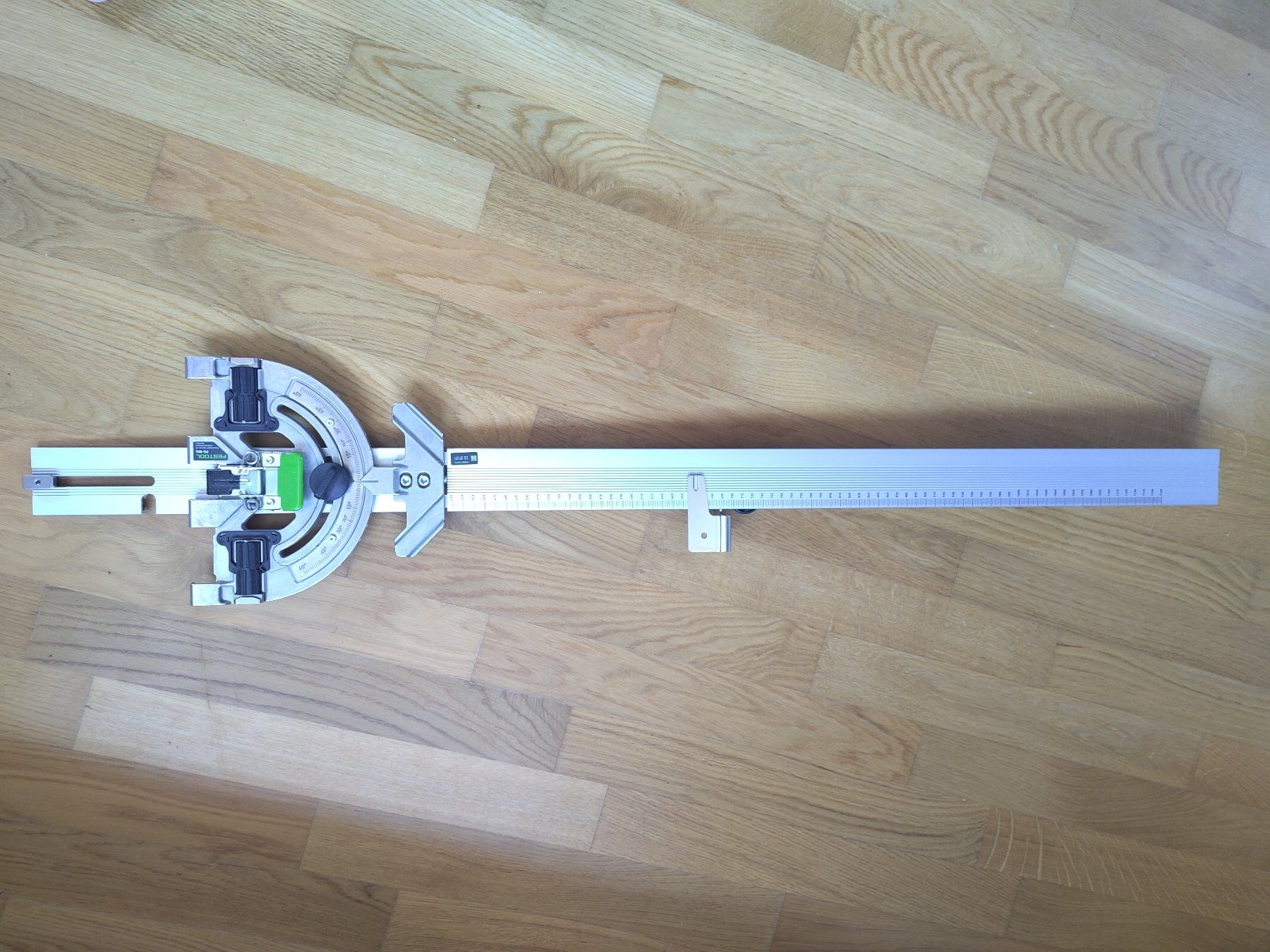 Festool Tutti gli attrezzi: Winkelanschlag + Verlängerung – Usato da Bremgarten AG venduto da sovlin