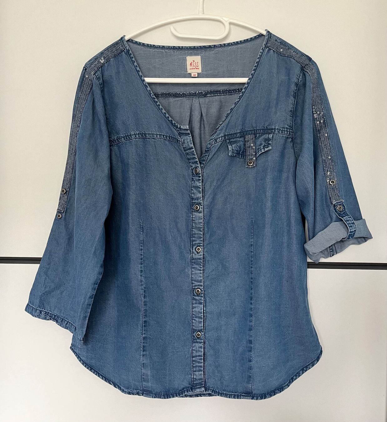 Captain Tortue Blusen: Blouse Miss Captain 38/40 – Gebraucht aus Le Crêt-p-Semsales von staglione69