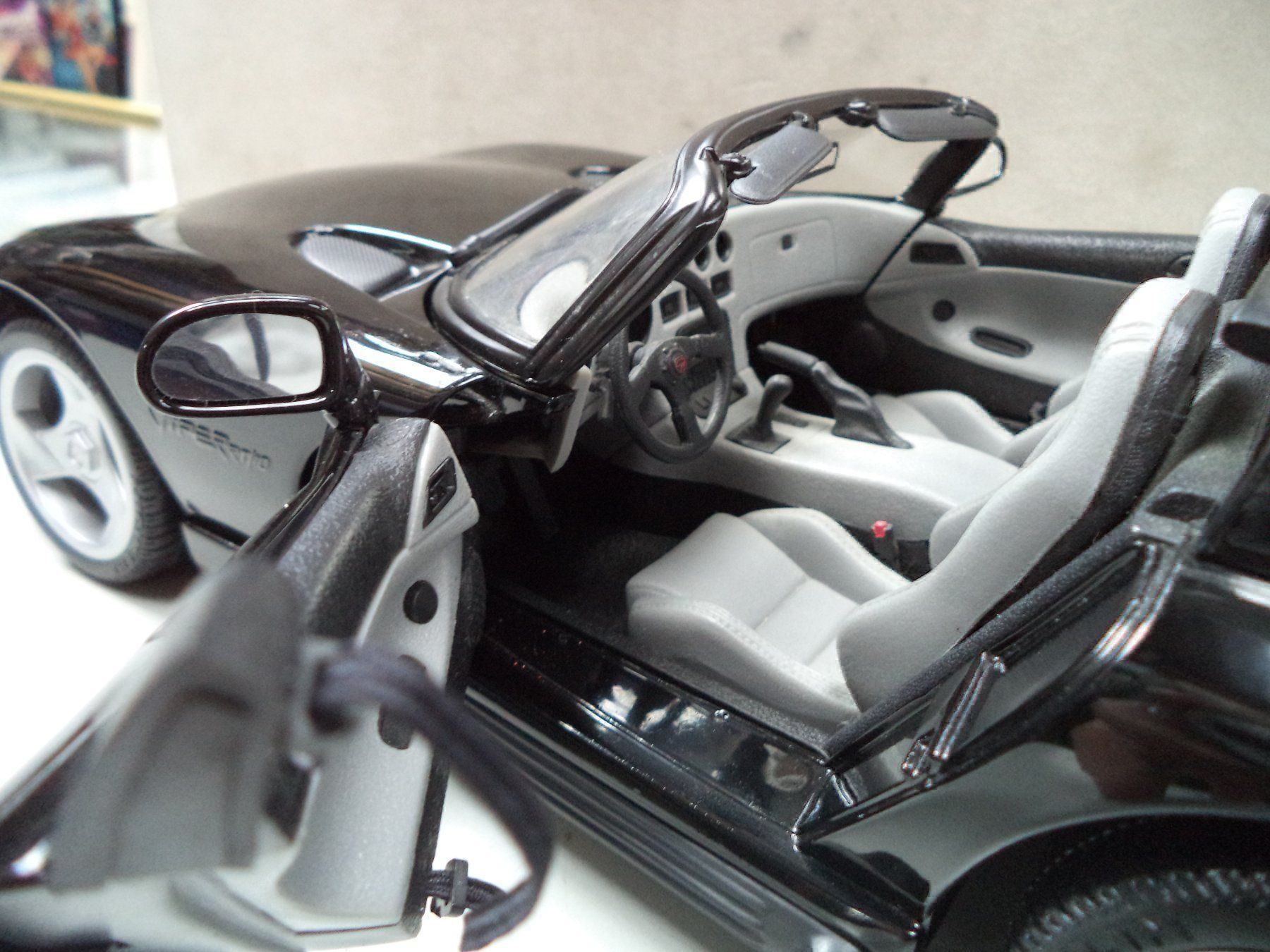 Modellini d'auto: Anson Chrysler VIPER 1:12 sehr rar – Nuovo (secondo la descrizione) da Rieden AG venduto da Wirth03 4